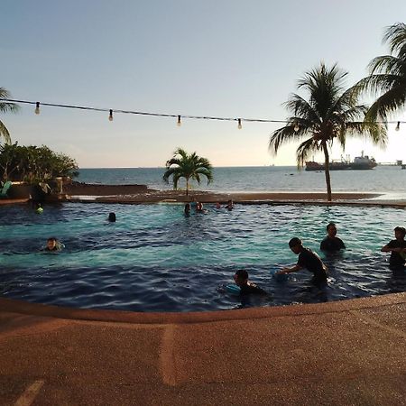 Ehsan Seaview Hotel Port Dickson Exterior foto